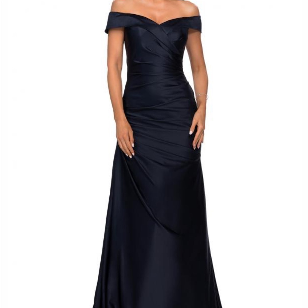 La Femme 28103- size 6